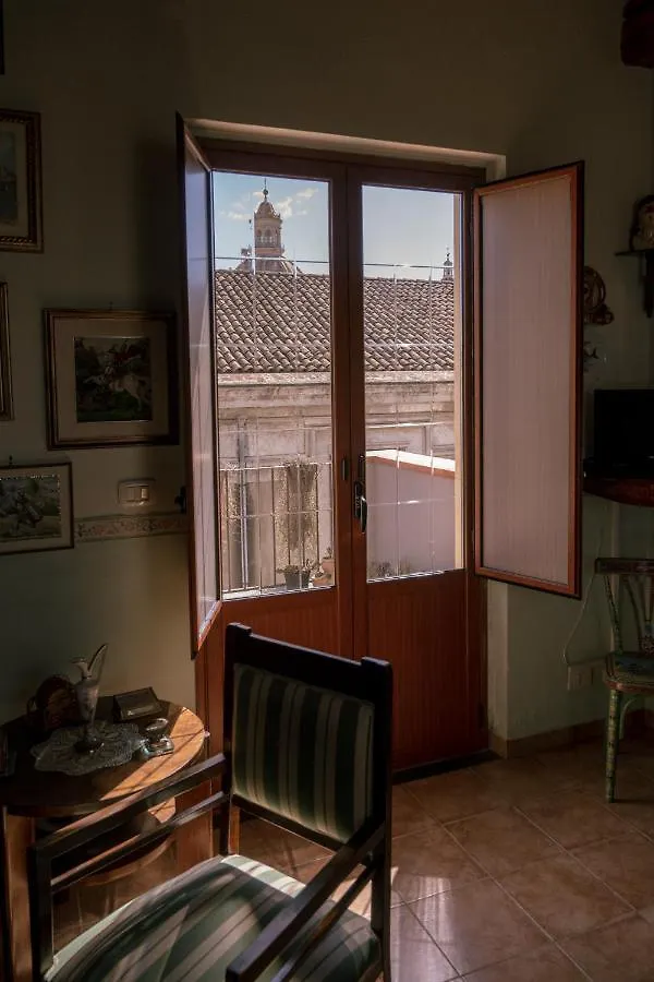 Tetti & Chiese - Authentic Sicilian Rooftop Apartamento Catânia