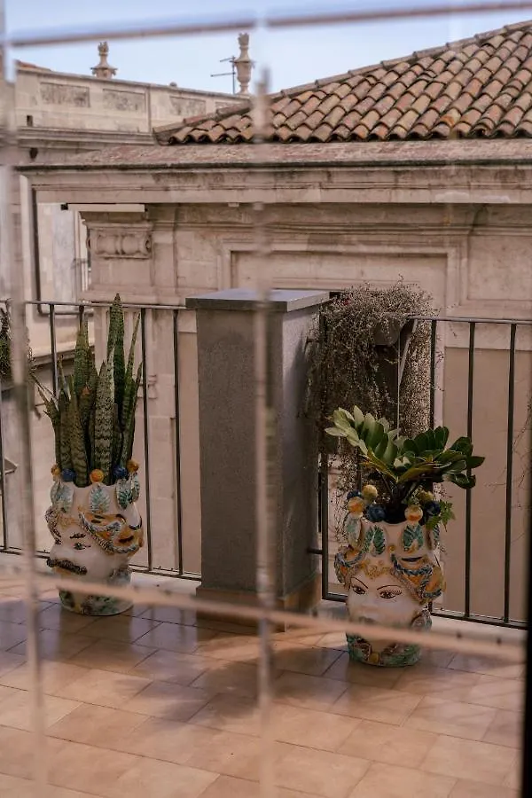 Tetti & Chiese - Authentic Sicilian Rooftop Apartamento Catânia Itália