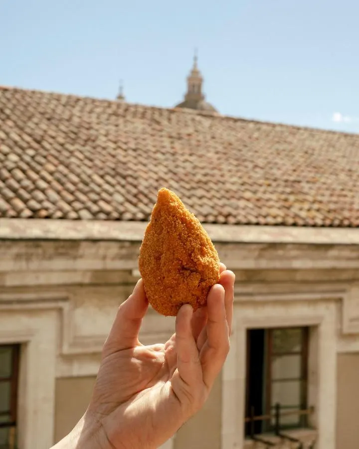 Tetti & Chiese - Authentic Sicilian Rooftop Apartamento Catânia