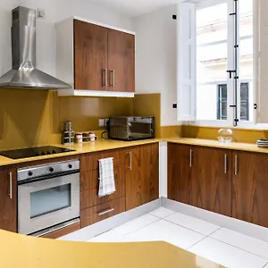 https://modern-central-2br-flat-in.qawrahotelsmalta.org