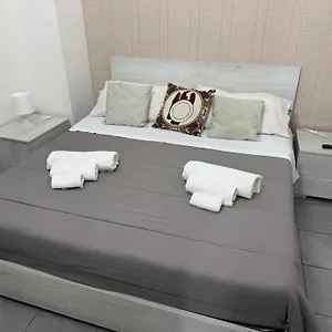  Appartement House